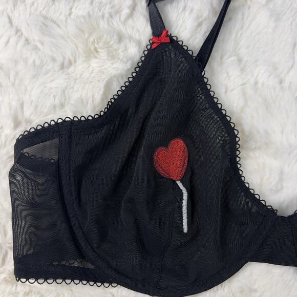 Victoria’s Secret Unlined Underwire Demi Bra Black Mesh Heart Lollipop S.36C NWT - Picture 6 of 7